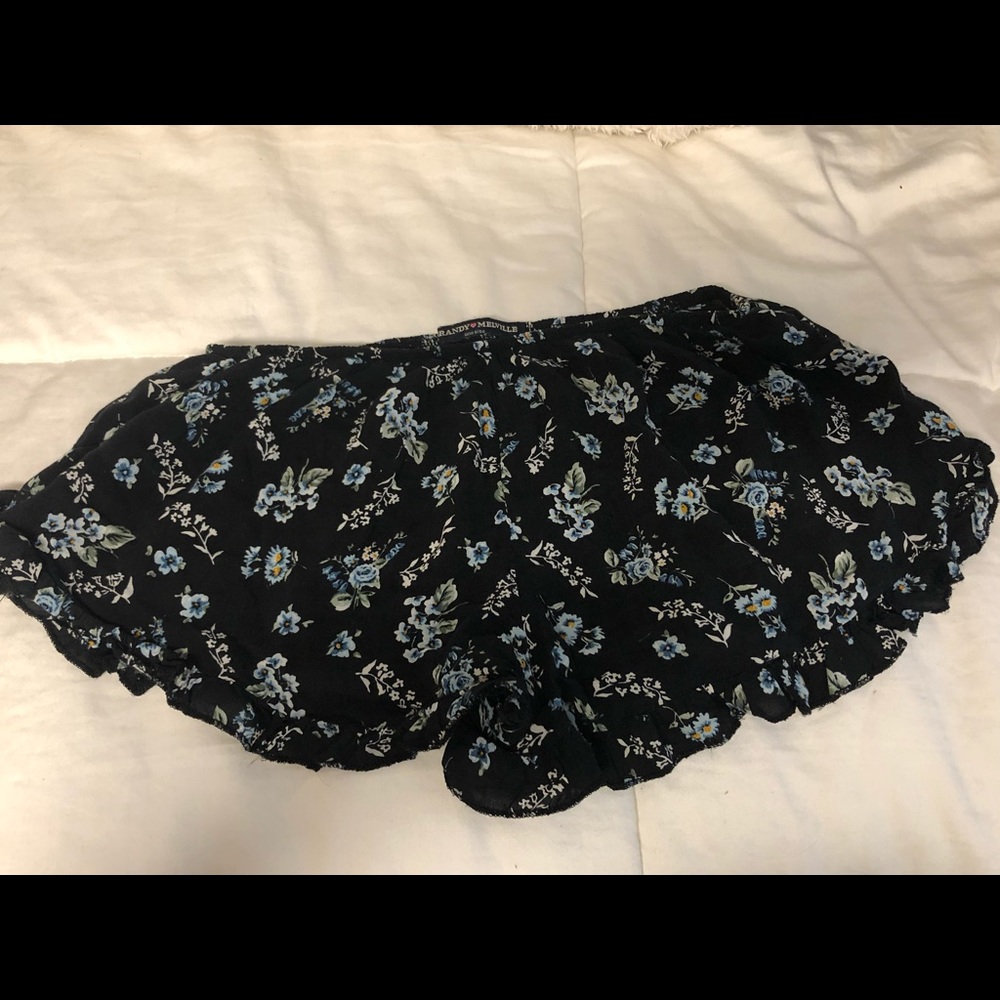 Flowy brandy Melville shorts